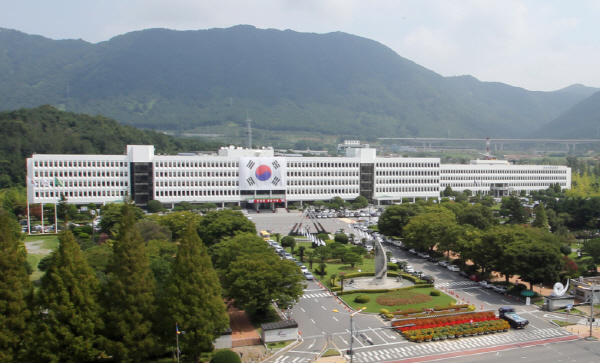 경상남도평생교육진흥원-한국폴리텍ⅶ대학 업무협약 체결